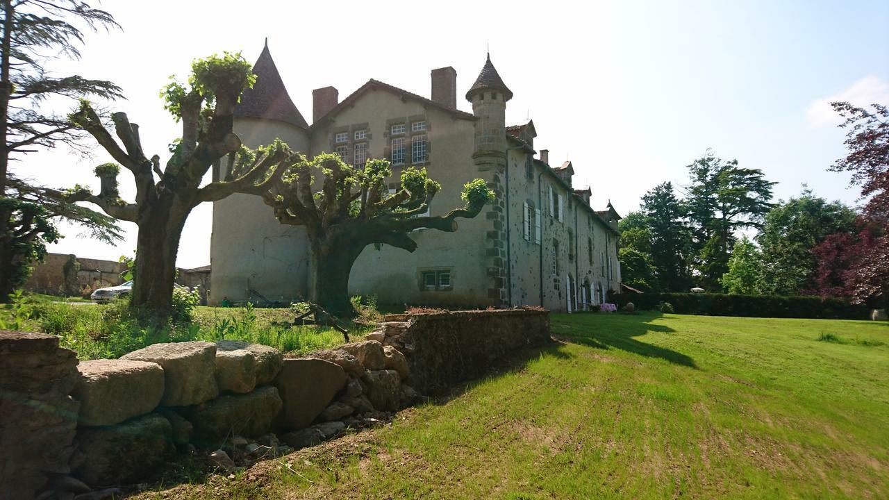 Pierre Deluen Domaine De La Grange De Quaire Bed and Breakfast Chassenon Εξωτερικό φωτογραφία