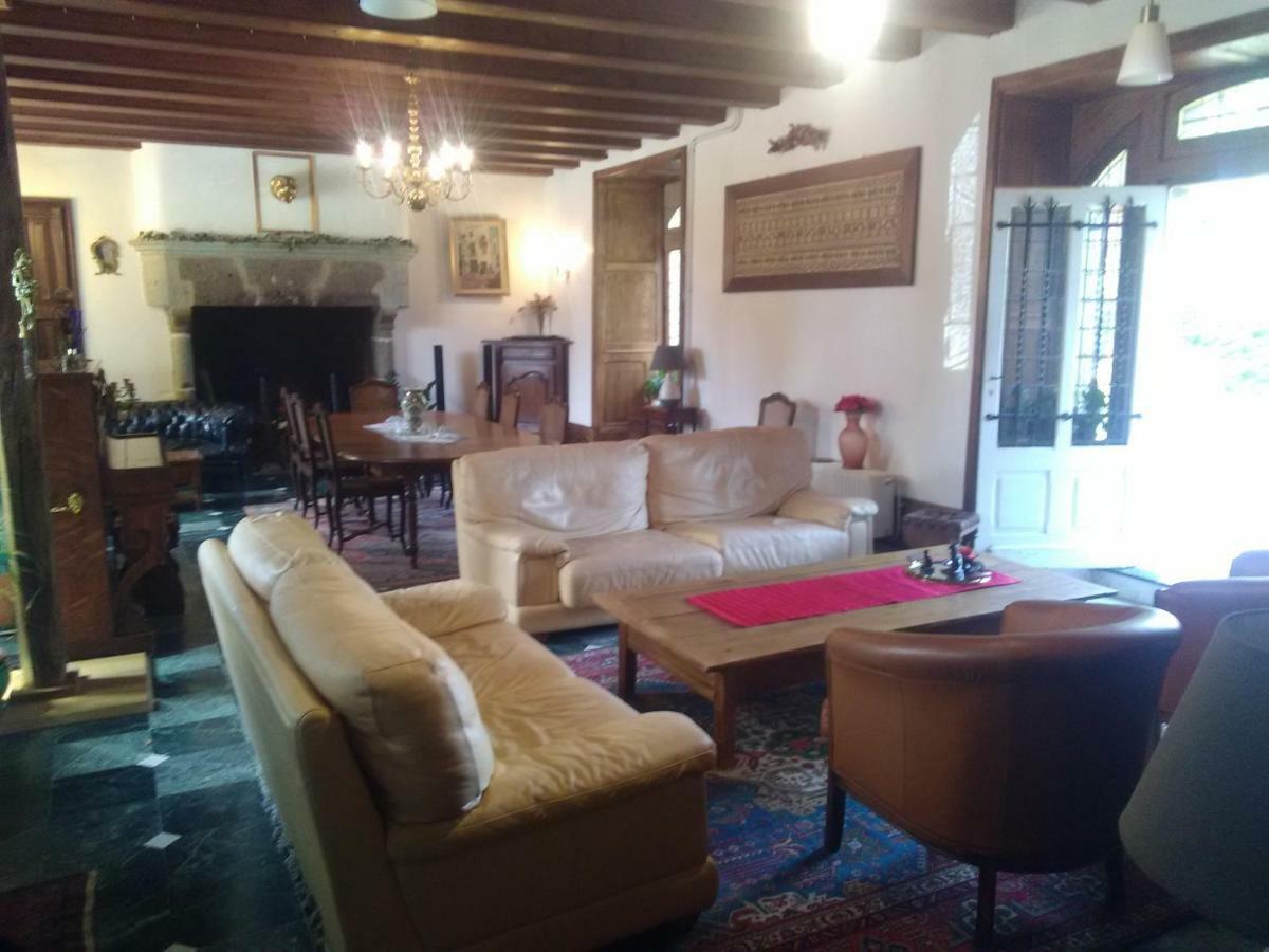 Pierre Deluen Domaine De La Grange De Quaire Bed and Breakfast Chassenon Εξωτερικό φωτογραφία